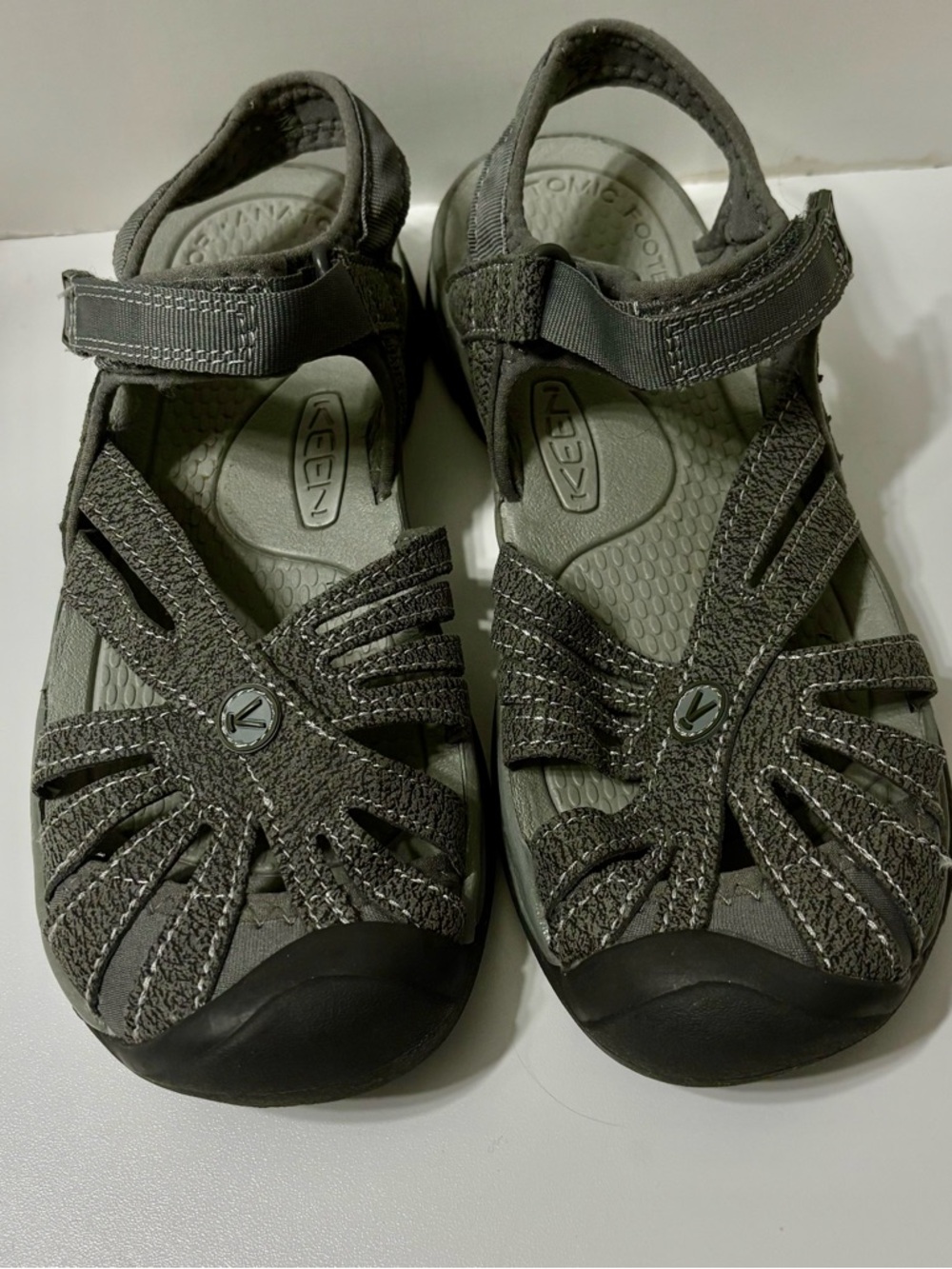 KEEN Gray Women's Rose Closed-Toe Hiking Sandals